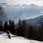 Cosy In A Location * Veysonnaz