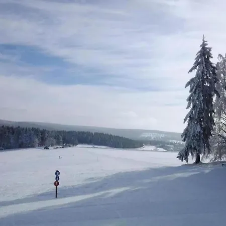 Cosy In A Location *